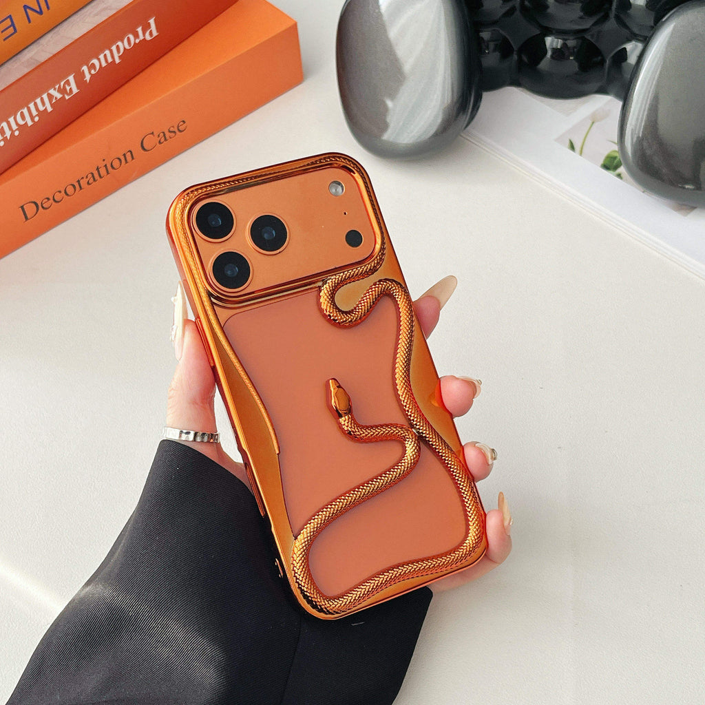 3D Snake Hollow Cooling Electroplated Phone Case.